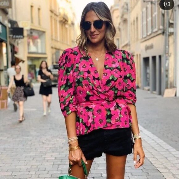 Zara Hot Pink and Black Floral Puff Shoulder Wrap Blouse. Size L. NWT! - Picture 4 of 12